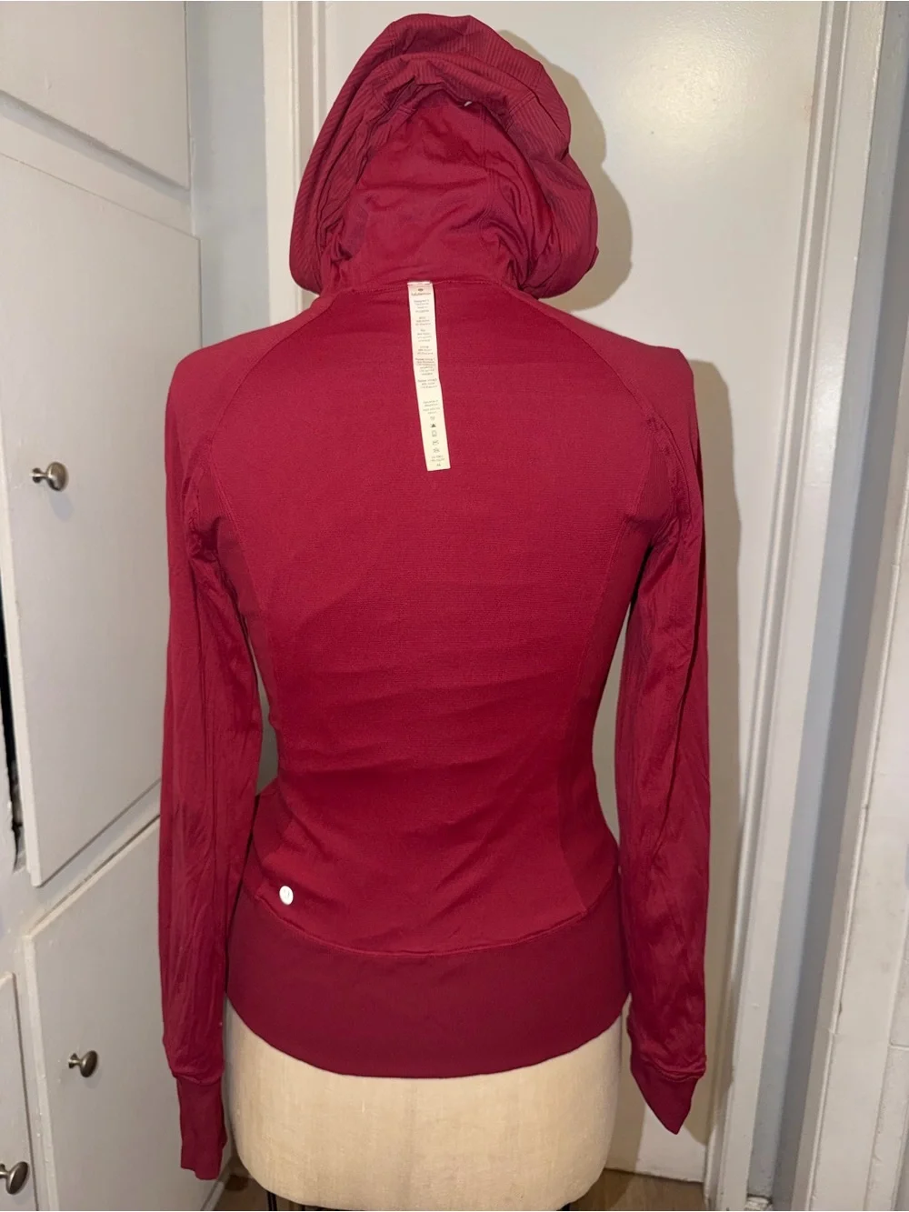 Lululemon In Flux Jacket in Rosewood Size 10